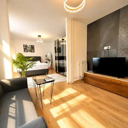 Obsidian Sarajevo-modern Near Airport With Free Parking Apartamento Saraievo