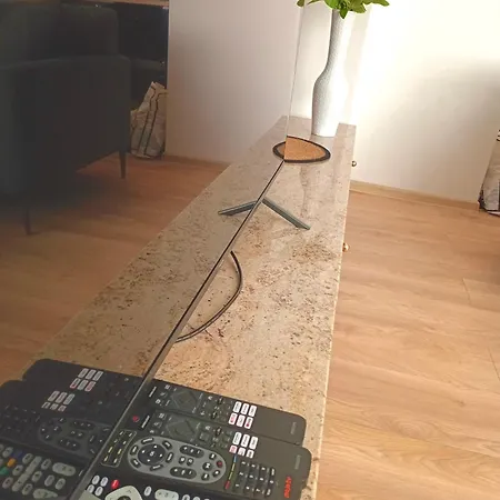 Obsidian Sarajevo-modern Near Airport With Free Parking Saraievo