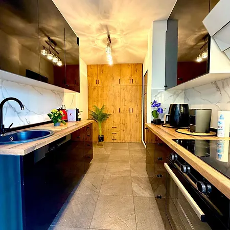 Obsidian Sarajevo-modern Near Airport With Free Parking Saraievo